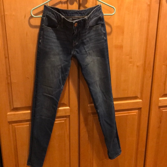 Jeans - Picture 2 of 3